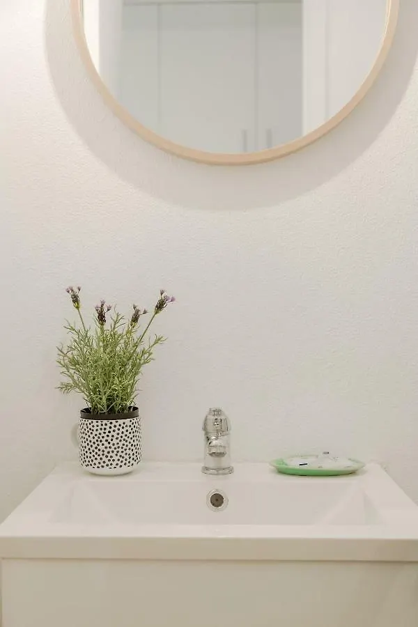 Sunny Bairro Alto & Chiado Apartment, By Timecooler Lisbon