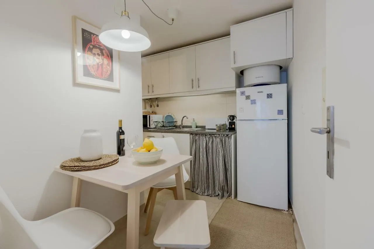Apartment Sunny Bairro Alto & Chiado Apartment, By Timecooler Lisbon