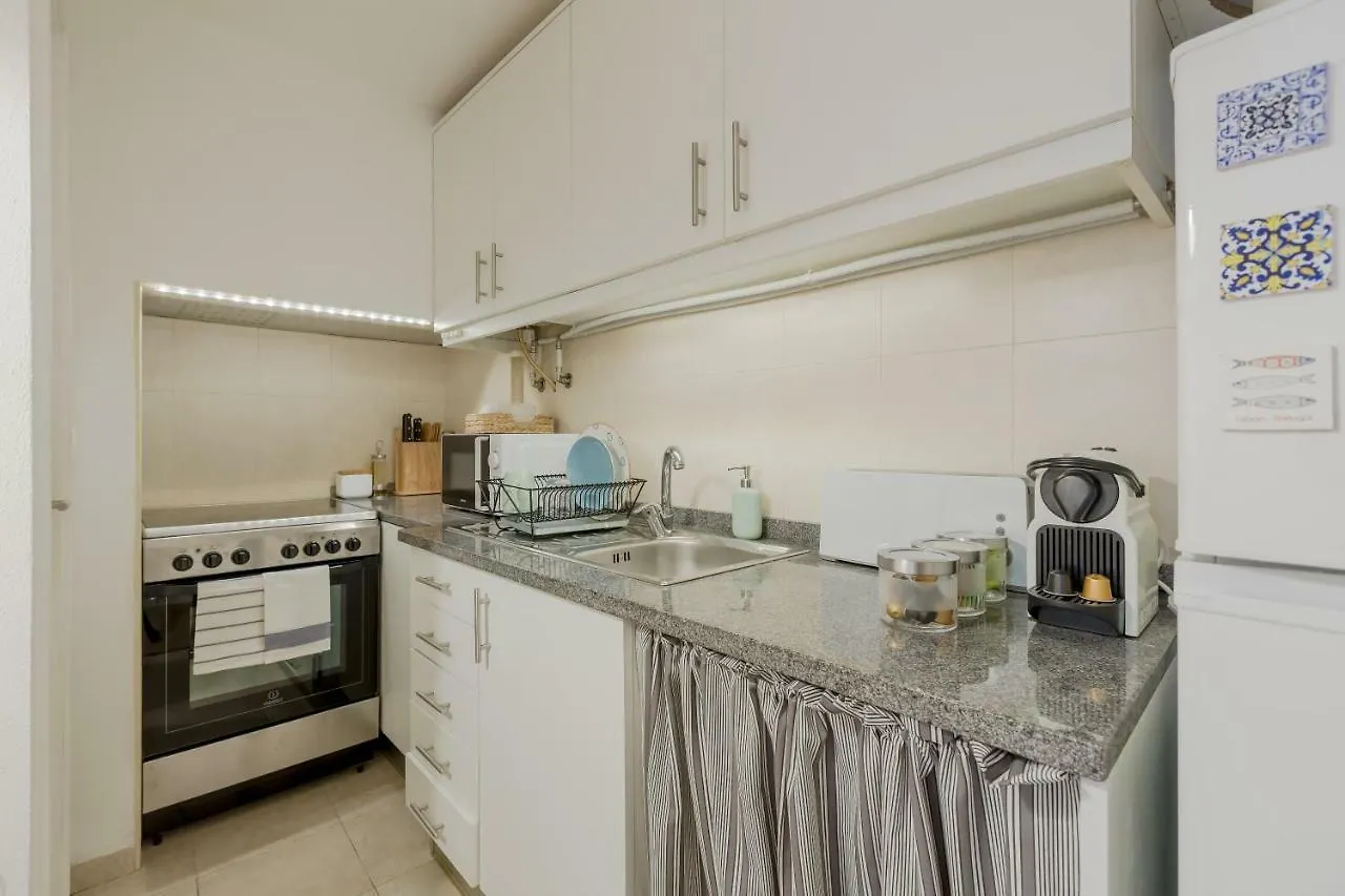 Sunny Bairro Alto & Chiado Apartment, By Timecooler Lisboa 0*,  Πορτογαλία